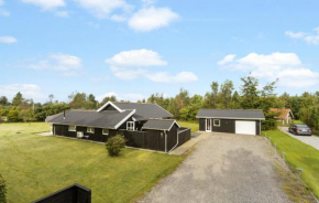 Lovely Home In Strandby With Wifi, Strandby